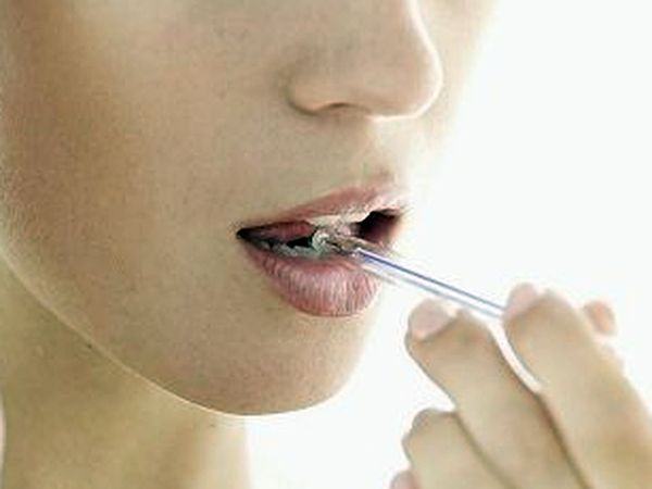 口角炎是嘴角的急性或慢性发炎