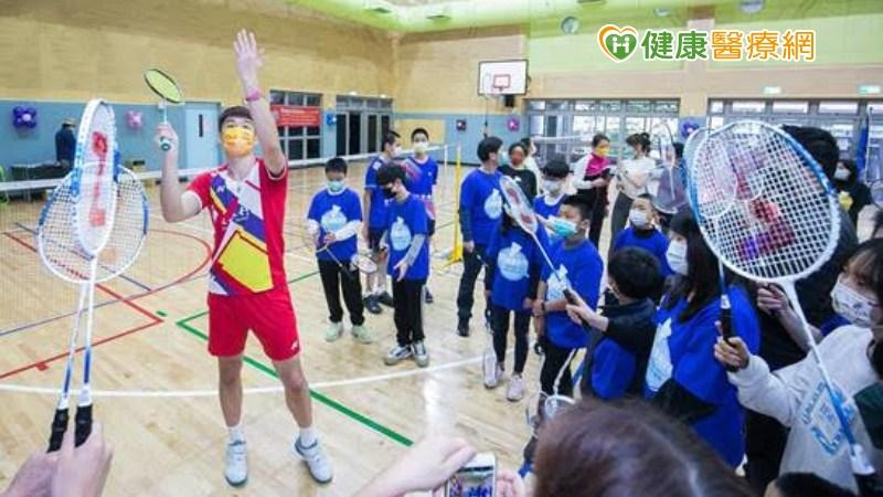近年來「血友適度運動」儼然已成為血友病治療的黃金標準，運動的好處非常多，不只能增加保護力使肌肉骨骼強壯，關節肌肉出血的風險也能相對降低。
