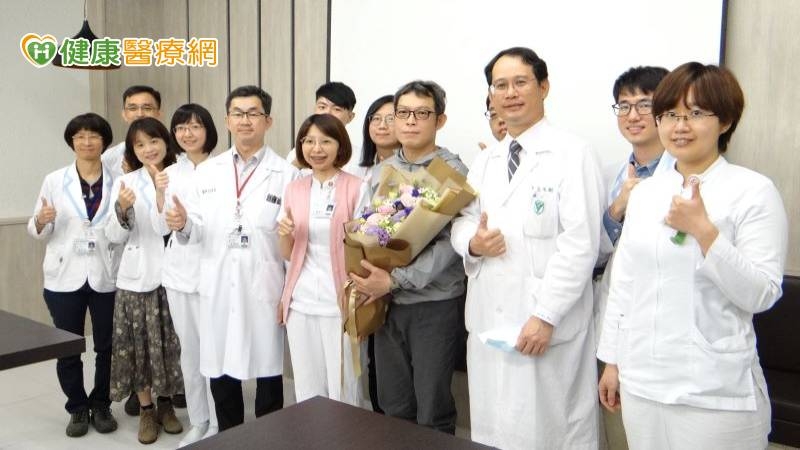 奇美醫學中心於2013年2月開始成立造血幹細胞移植團隊；2019年10月進行首例異體半相合移植幹細胞移植照護，來治療嚴重再生不良貧血、白血病，復發惡性淋巴瘤等多種嚴重血液性疾病。