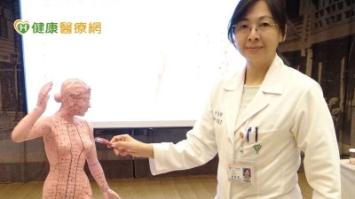 40歲女乳房潰瘍就醫已是第四期！ 中西醫合治緩副作用