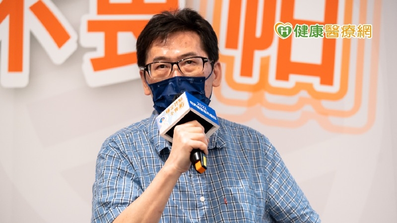 便祕、嗅覺異常，居然也是帕金森氏症的前兆。