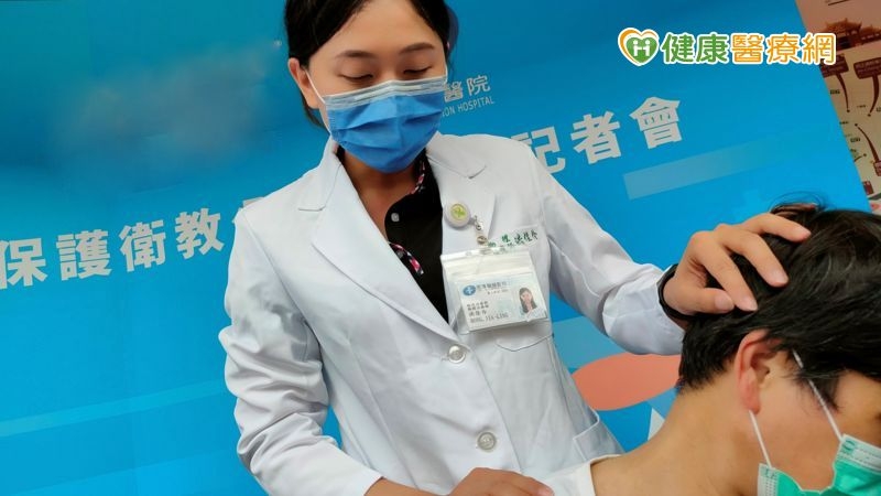 超過八成以上遶境沿途民眾反映疼痛不適症狀，其中又以肩膀疼痛佔45.2%。