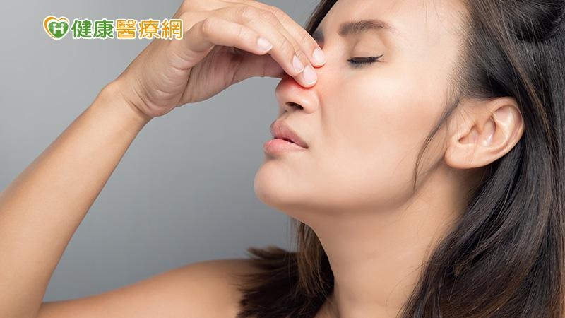 王堂權表示，民眾需要留心是否罹患其他呼吸道疾病，比如慢性鼻竇炎合併鼻息肉。