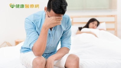 男性也要注意更年期！醫：超過40歲有「這些症狀」應就醫檢查