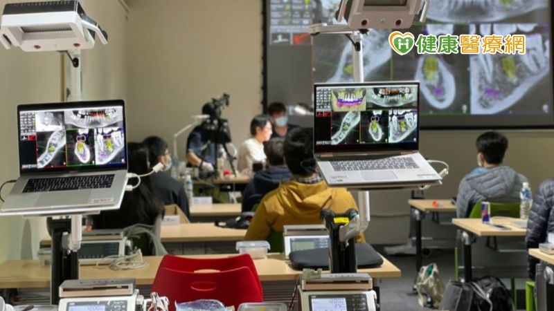 4D植牙導航手術結合AR，幫助減低植牙風險
