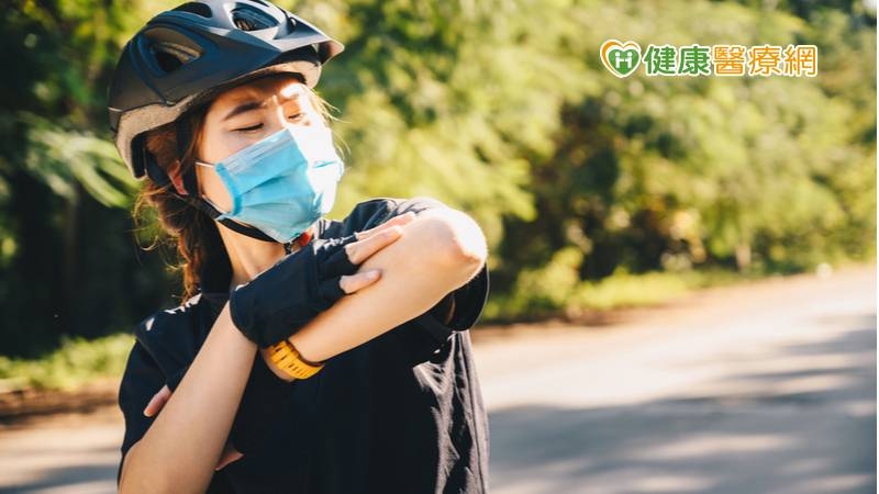炎熱氣候，人容易流汗，水分也容易流失，除電解質不平衡，高溫下也容易讓人昏沉和疲倦，甚至出現「氣短乏力」。