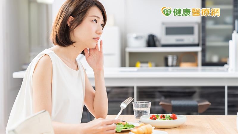 謝藍琪建議，可以透過「少量多餐」的飲食方式提升孩子進食效果。