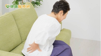 婦脊椎脫軌腰、下肢痠痛　微創手術告別老毛病