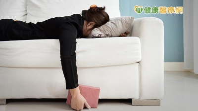 高三生下樓梯突「睡著倒地」　醫提醒：猝睡症生活風險高
