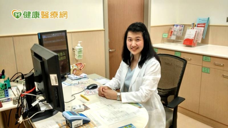 安南醫院泌尿科許齡內表示，泌尿道感染是女性朋友常見私密處問題，女性一生當中，泌尿道感染發生的機率約40%至50%，且其中2~3成會反覆發作。