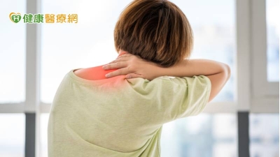 肩頸痠痛按摩釀椎間盤突出　「微創手術」遠離硬頸人生