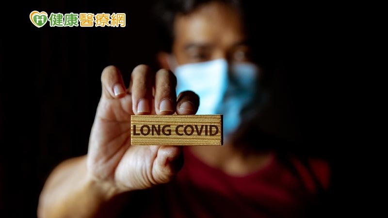長新冠與低皮質醇、T細胞耗損與EB病毒活化有關。