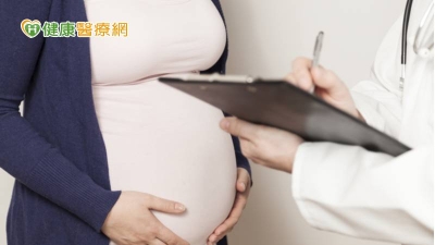 38歲女試管得子「孕前少做1事」　險害寶寶胎死腹中