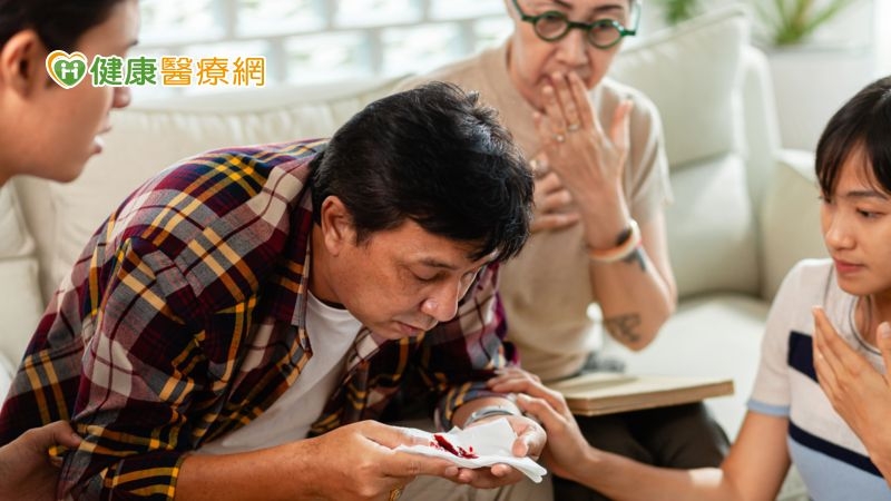 根據衛福部110年十大癌症死亡率統計，肺癌仍居榜首！