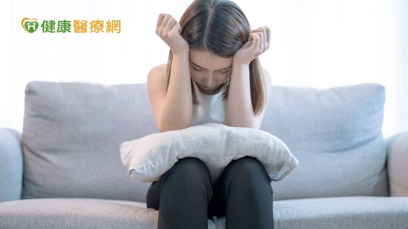 不碰也痛！就是痛！　研究：杏仁核越小感覺越痛