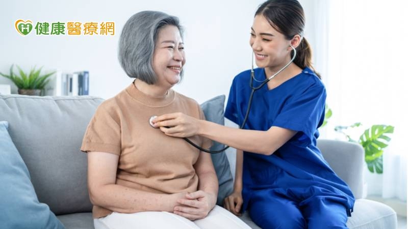 國人長者平均需仰賴家人照顧8年！　線上自測「六力」防失能