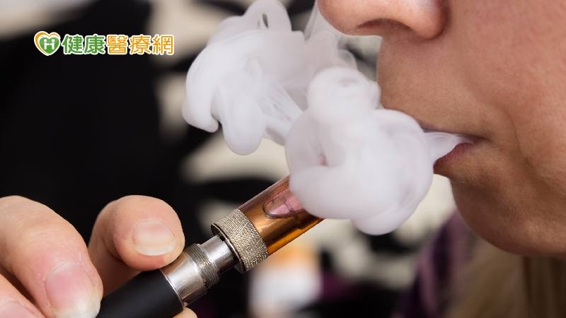 研究發現電子菸可改善COPD、幫助戒菸　醫師提出這樣的看法