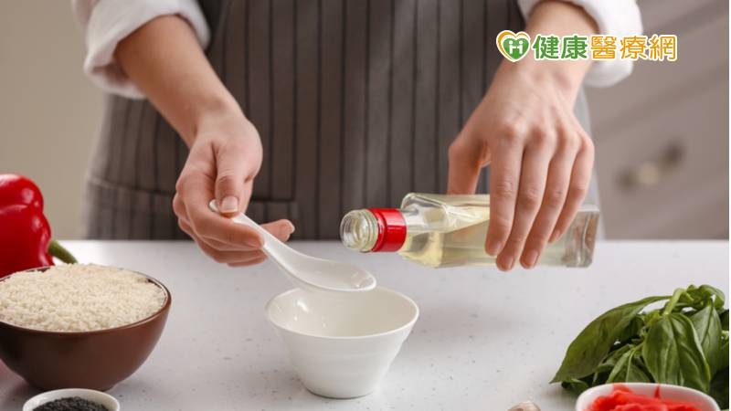 煮菜何時該加醋？專家授正確做法　這樣保存防腐敗