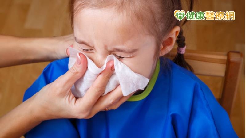 ２歲幼兒鼻涕猛流睡不好　中醫調理寒氣、增免疫力