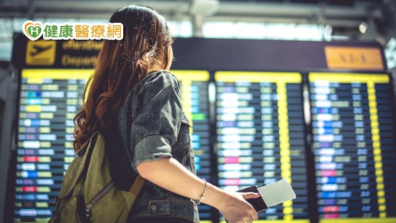 過年搭飛機返鄉、出遊　機上2時機最易染疫！應做好2防疫措施