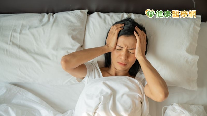 經常失眠、睡不好，竟會讓血糖飆高?