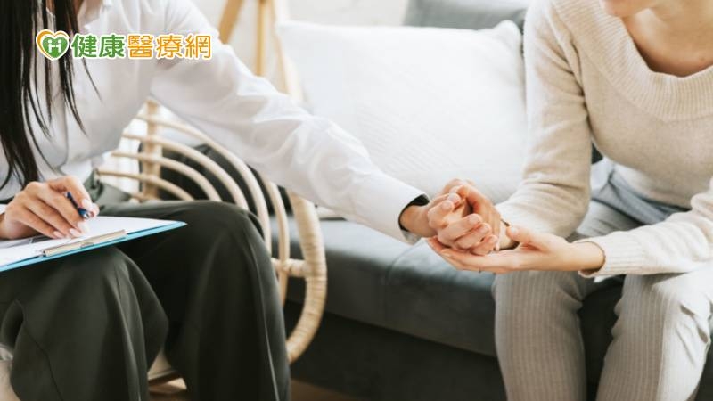 用聲音傾聽、療癒相伴癌友　心理腫瘤基金會podcast上線