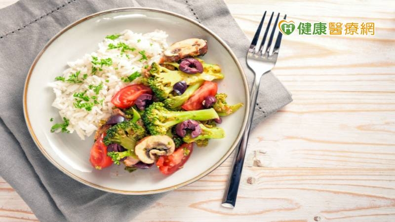 吃素易營養不良？專家破解迷思　把握這幾點安心吃