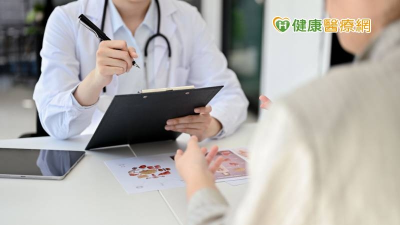 帛琉病患大腸直腸癌合併腹膜轉移　馬偕團體跨科治癒樂返國