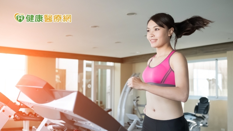 跟著小天后泰勒絲動起來！　跑步甩掉大量卡路里