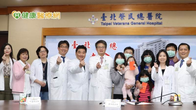 3歲女童先天罕病洗腎　「成人腎」植入搶救破國內紀錄！父母親曝治療歷程