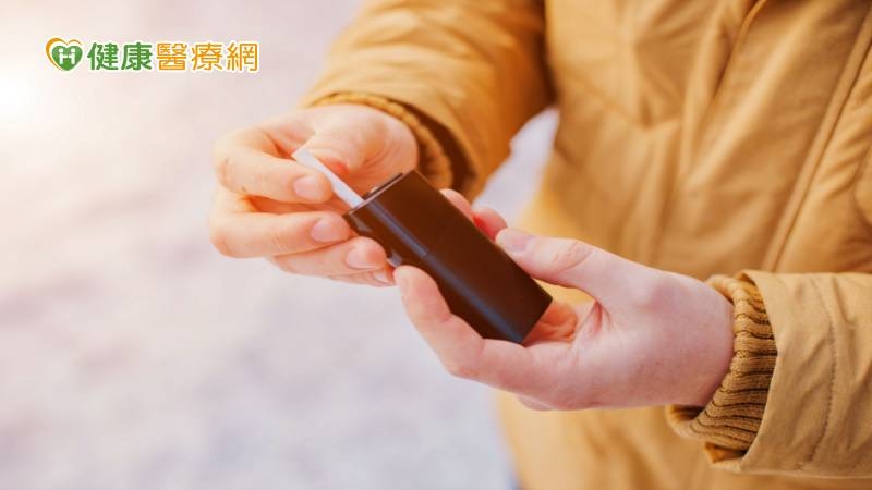 加熱菸易釋放高毒性物質！　研究：仍會造成二、三手菸危害