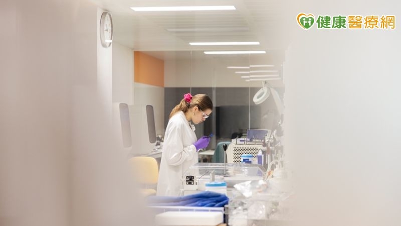 葛蘭素史克(GSK)台灣分公司以呼吸道創新藥物榮獲SNQ國家品質標章認證