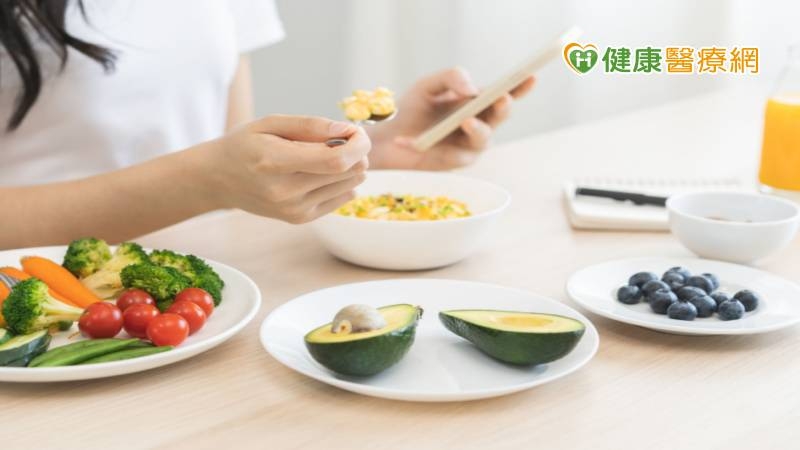 中西醫合力推廣健康　帶動減齡風潮