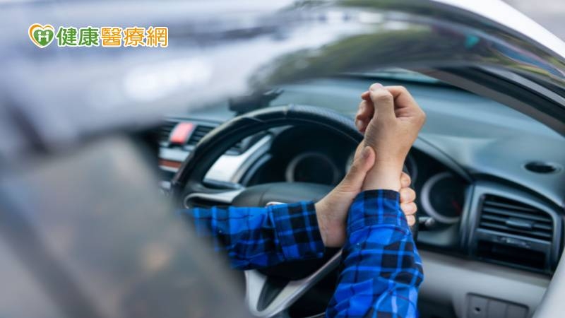 司機手劇痛難握方向盤　竟是「罹1病」險釀車禍
