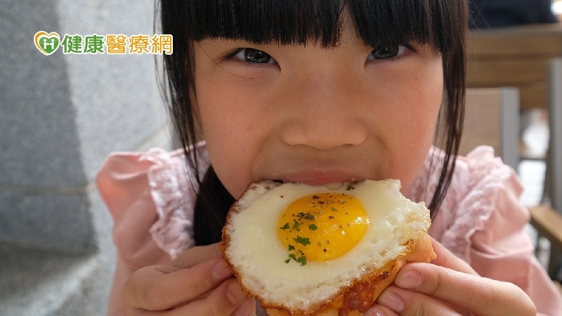 可愛卻不營養！　8家連鎖餐廳兒童餐「蔬菜量通通不及格」