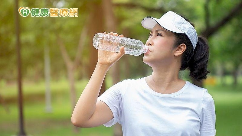 分辨好汗水與壞汗水，讓你遠離中暑困擾！