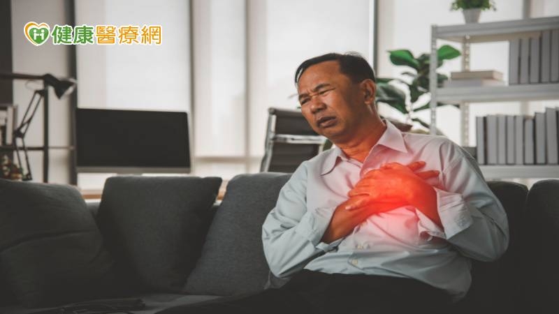 七旬公罹心房顫動　腦中風危機增20倍