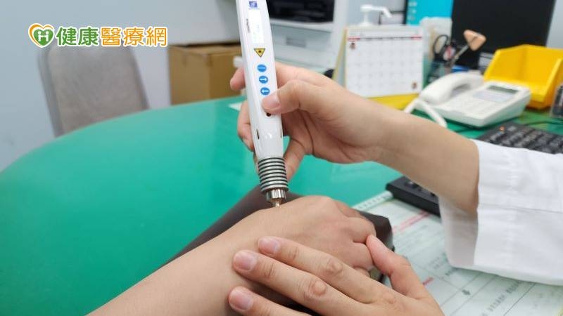 乳癌化療常致手腳麻、無力　中醫雙管齊下緩解副作用