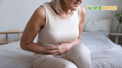 61歲婦胃炎無明顯症狀  定期檢查竟揪出「胃癌前病變」 