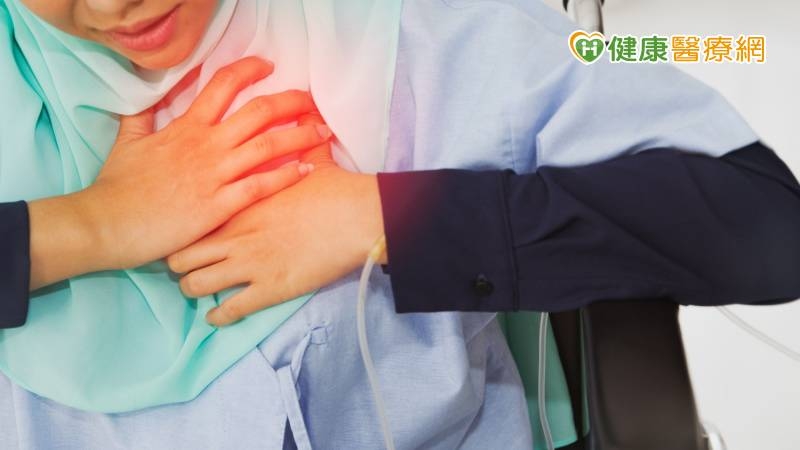 原發性高醛固酮症不只難控血壓還恐慌　臺大醫院一站式治療中心揭牌