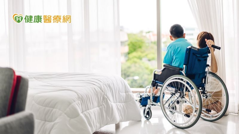 家中孩童出現視力模糊、四肢無力，當心為兒童多發性硬化症