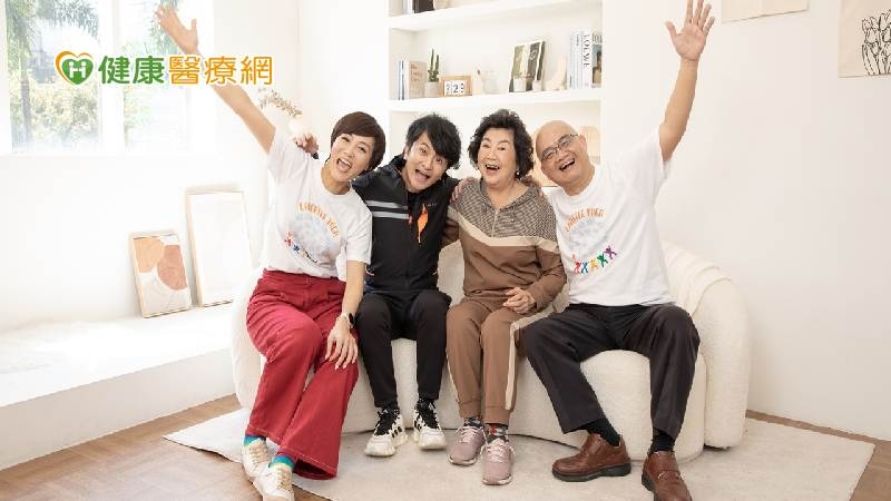 2023世界愛笑日民眾齊聚笑翻全場！　用「笑」釋放壓力、對抗老化