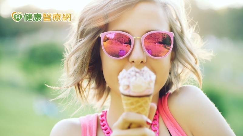 氣溫飆高！別再吃冰淇淋降溫　營養師授「解熱、防中暑飲食妙招」
