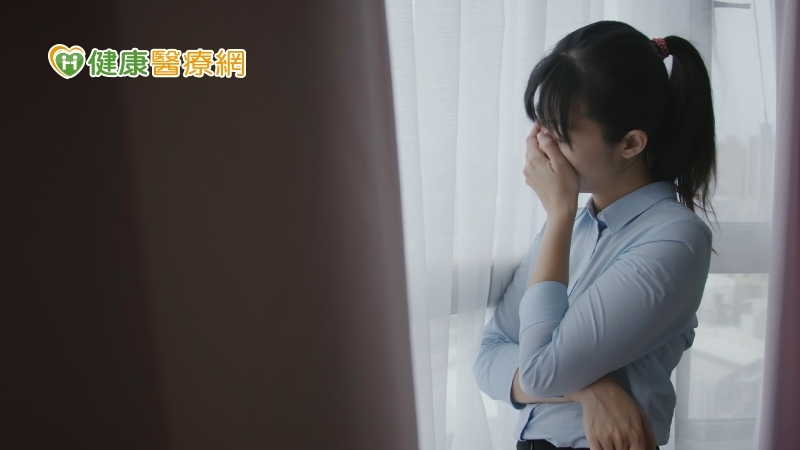 放下「我不夠好」的想法！追求成功的「義務」比失敗本身更能搞砸你的人生