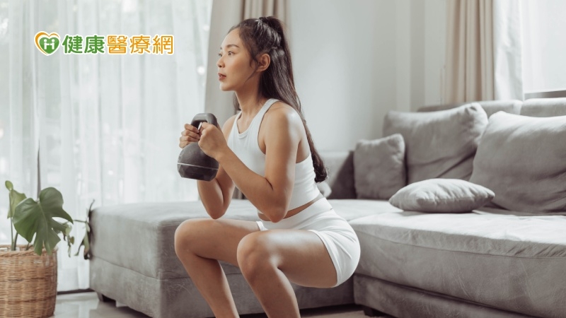 想健身又沒太多時間？　教你打造居家健身房