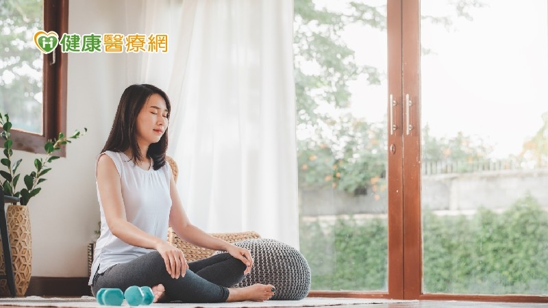 利用冥想和技巧療癒大腦　化解負面情緒