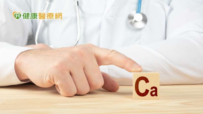 喝大骨湯補鈣？豆漿鈣含量高？　營養師破解3大補鈣迷思！