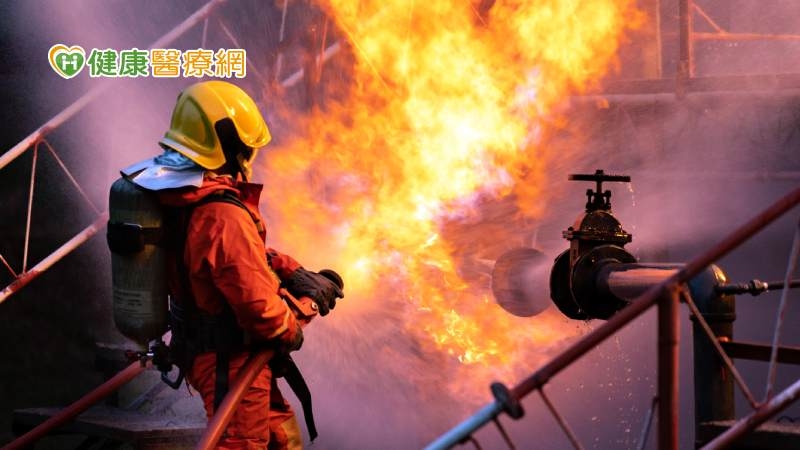 氣爆VS.一般燒燙傷　氣爆治療、修復之路更困難？醫師指出須依3項評估