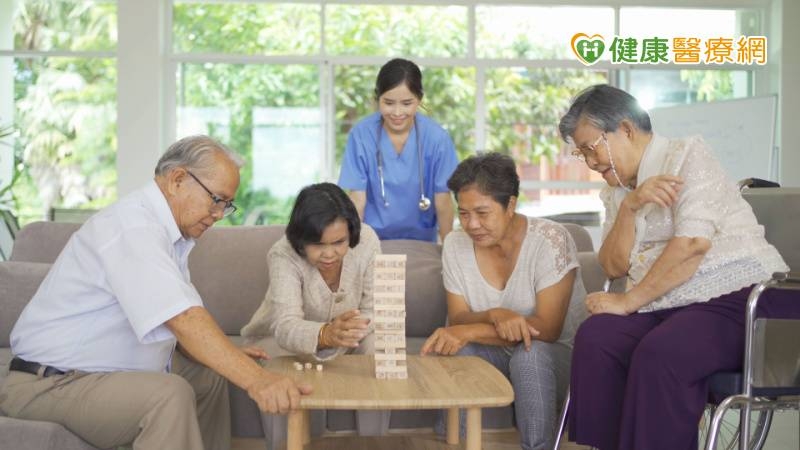 估20年內每天將增48人失智！　友善照護環境、失智共融社會急需建立