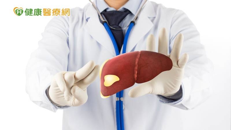 長期患有脂肪肝　小心癌變慢性腎病